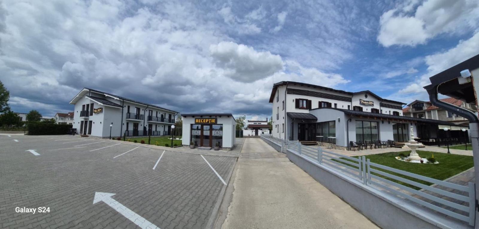 Pensiunea Sofia Satu Mare Exteriér fotografie